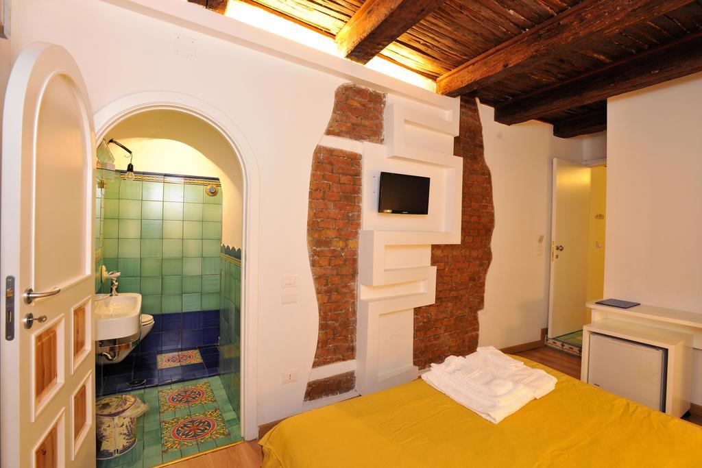 Albergo Del Centro Storico Salerno Eksteriør billede