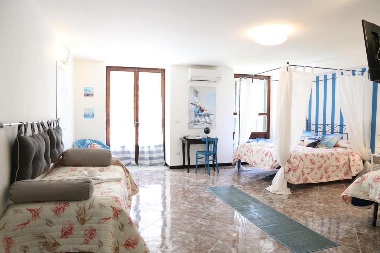 Albergo Del Centro Storico Salerno Eksteriør billede