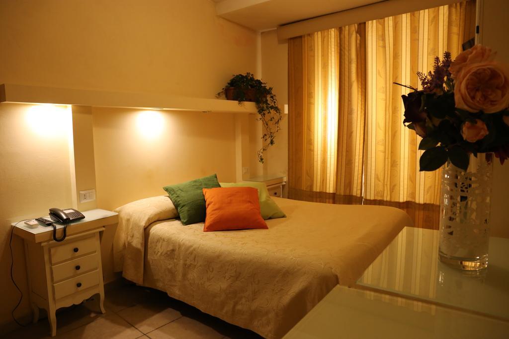 Albergo Del Centro Storico Salerno Eksteriør billede